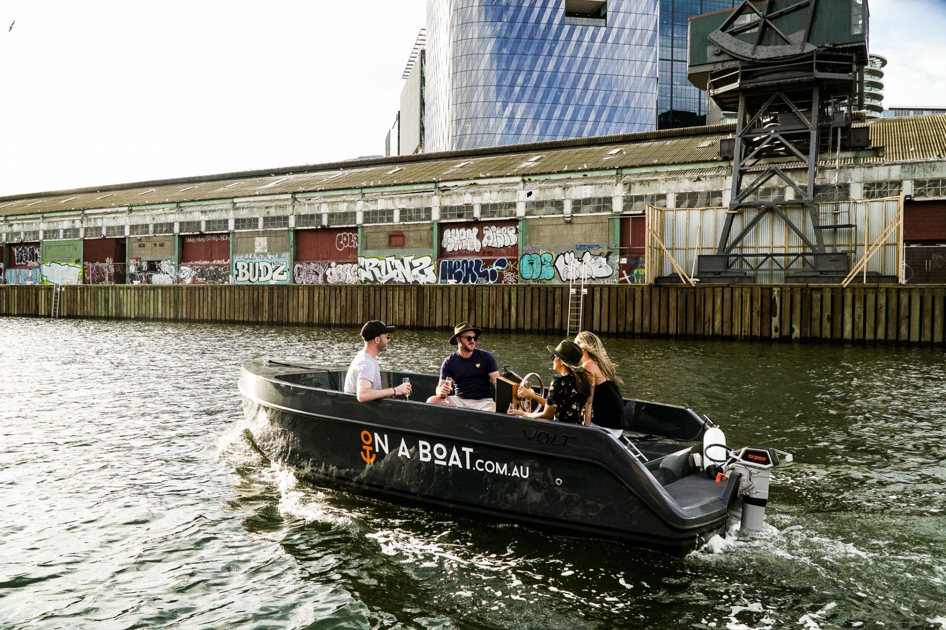 boat-rental-melbourne-on-a-boat-skipper-yourself