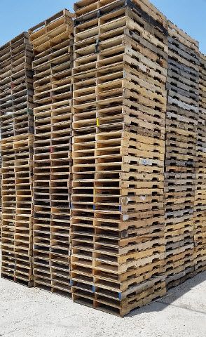 Buy Recycled 48 X 40 Pallets in Pasadena, TX