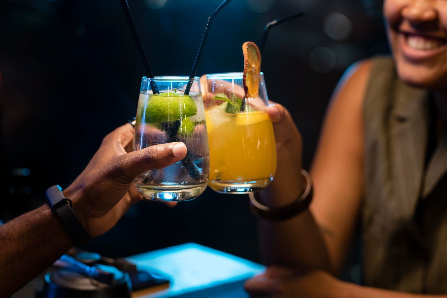 happy hour drinks