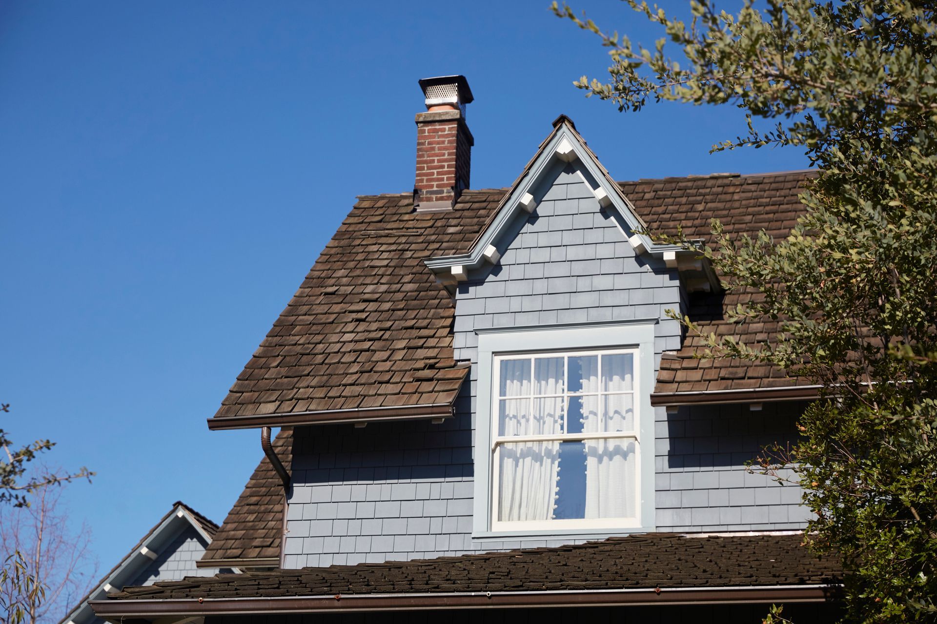 Old Residential House — Oakmont, PA — Toth Roofing