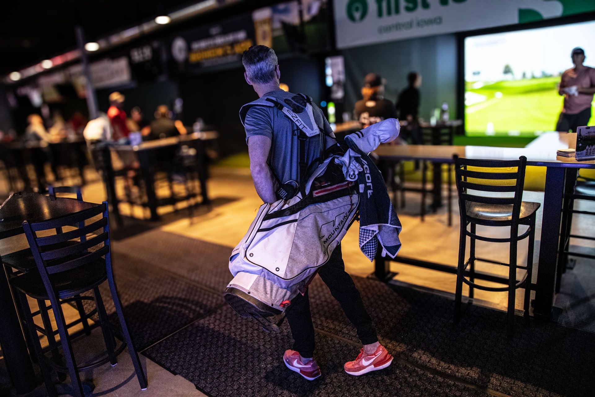 Broheim's Indoor Golf & Pub - Photo 6