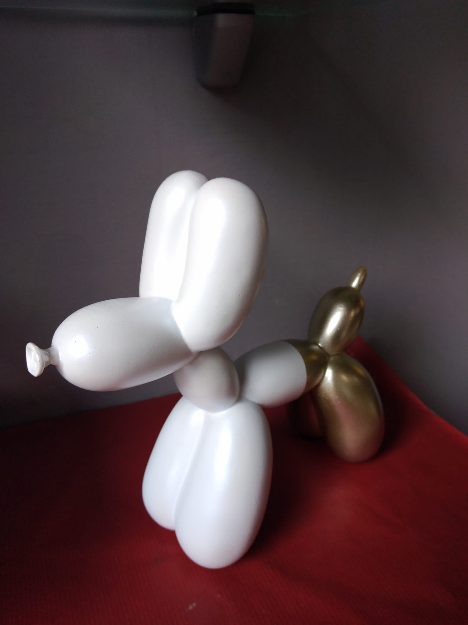 soprammobile cane palloncino