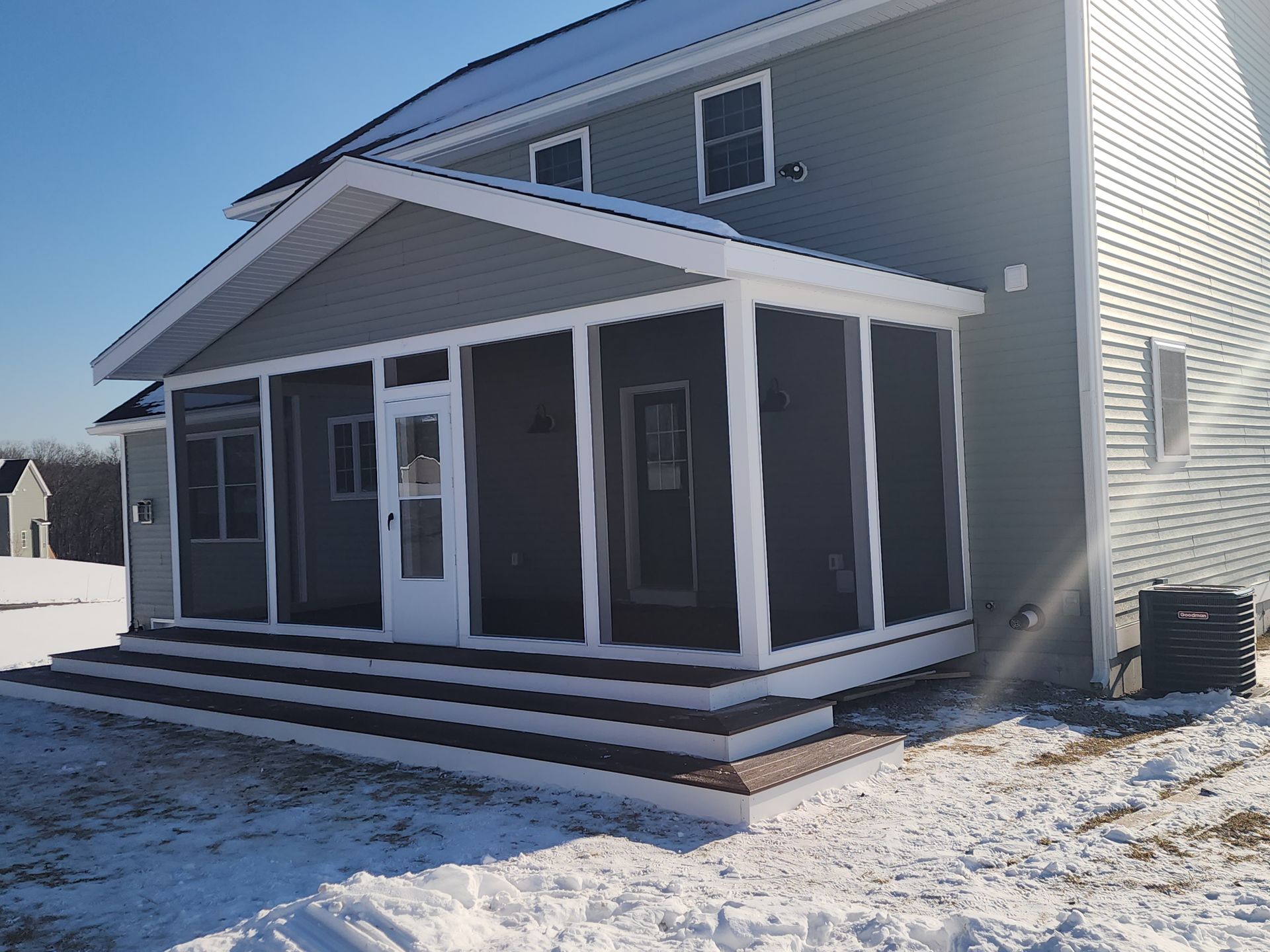 Screen Rooms - Plaistow, NH - Dynamic Deck Solutions