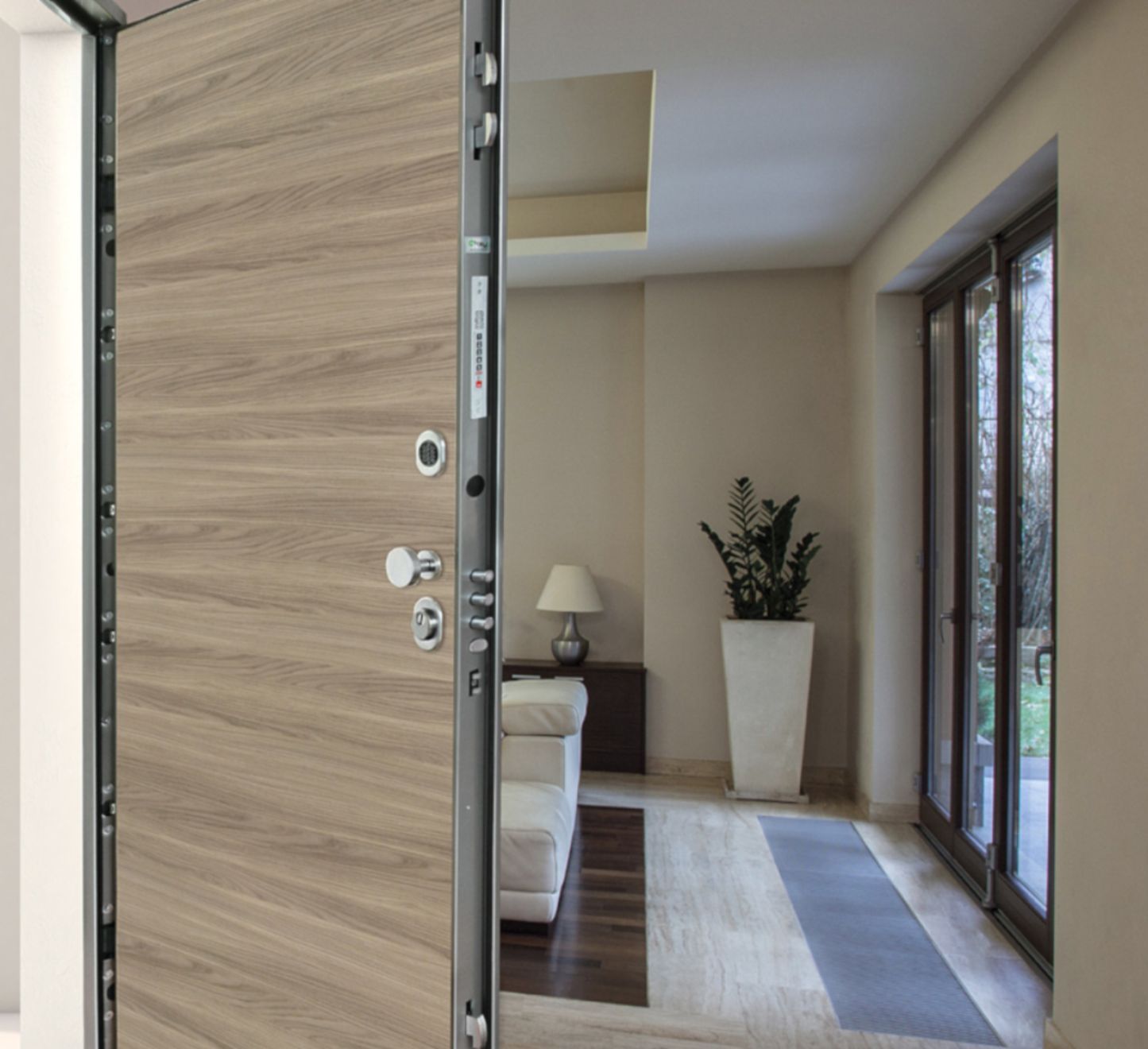 porta blindata moderna in legno