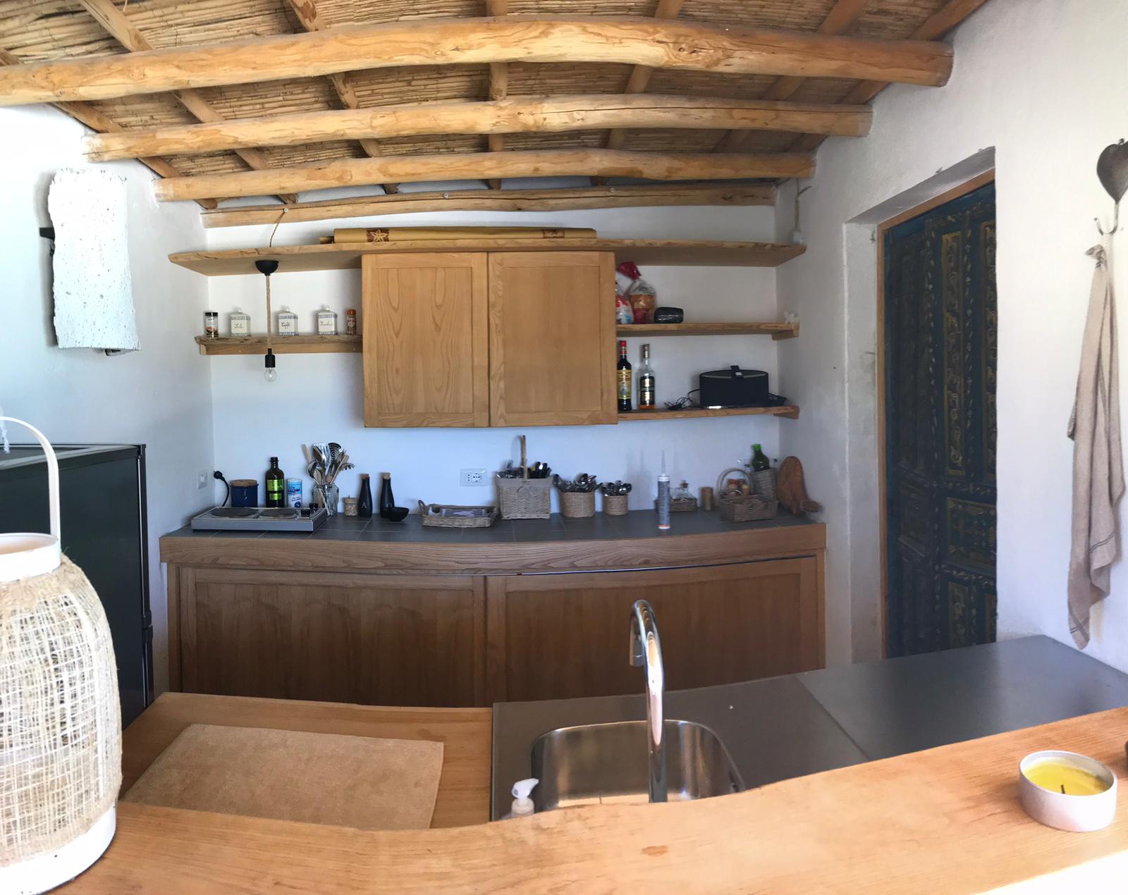 cucina su misura realizzata artigianalmente