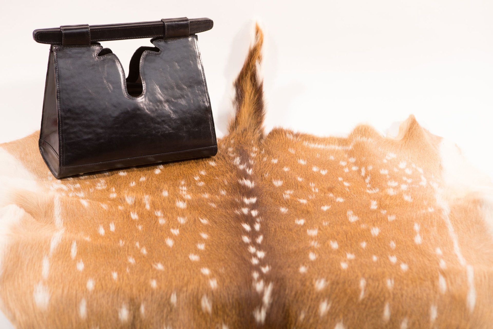 image for luxury handbags online store