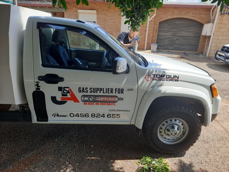 gas supplier car