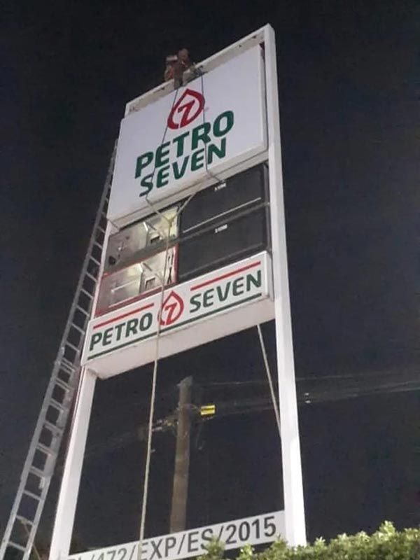 RÓTULOS A MANO PREMIER