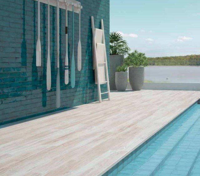 outdoor pool tiles from NoosaTiles