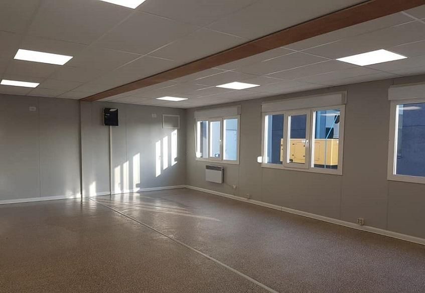 Kantoorunit met kachel