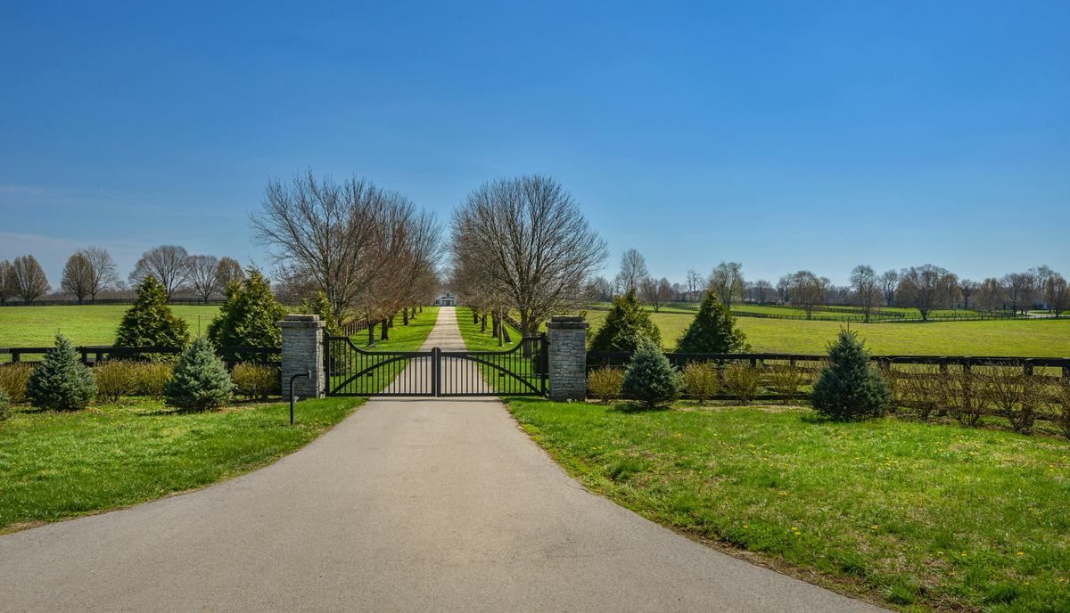 Gate opening to a large Texas ranch