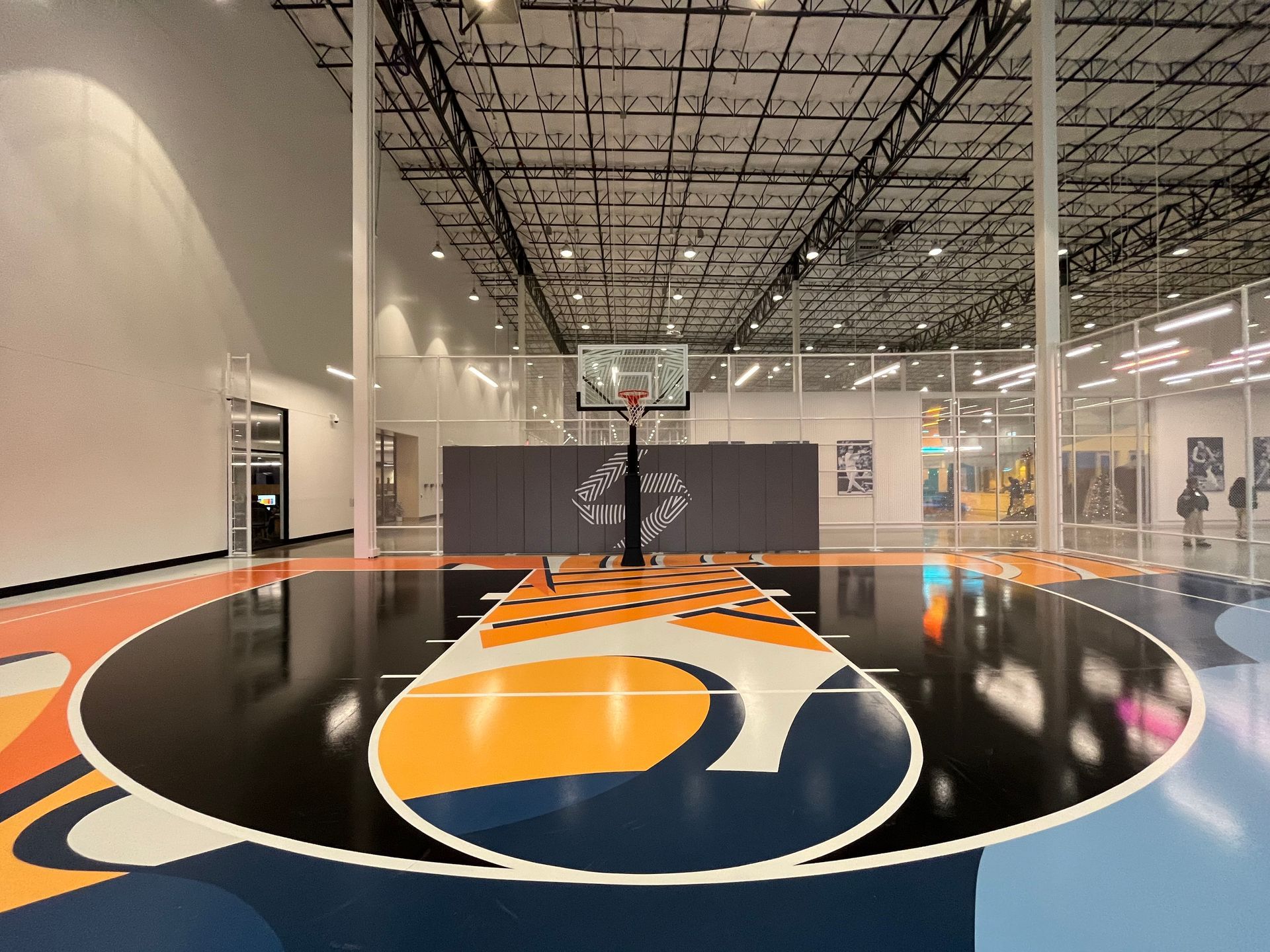 Image linking to indoor sports court space type