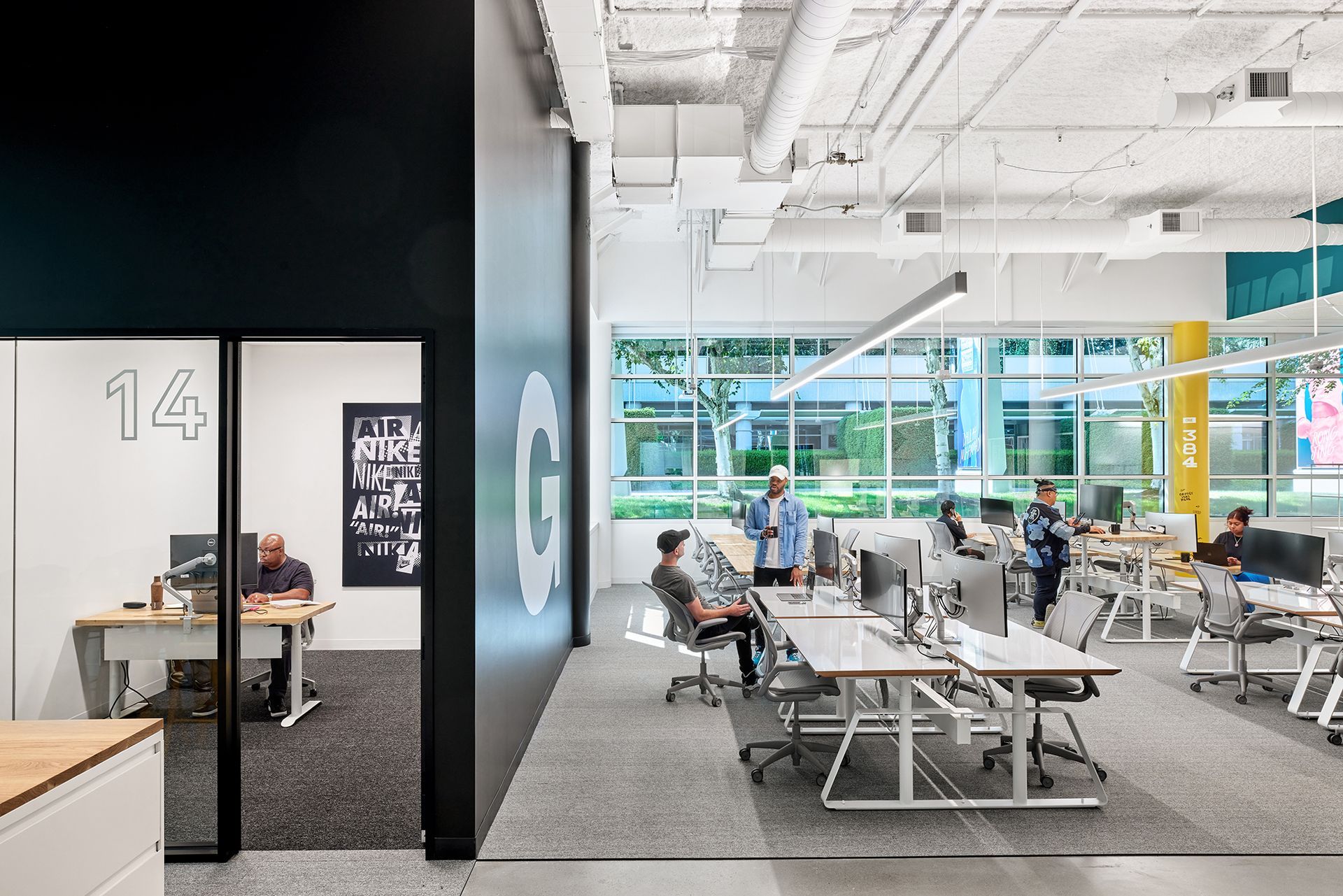 Image linking to Corporate Workplace