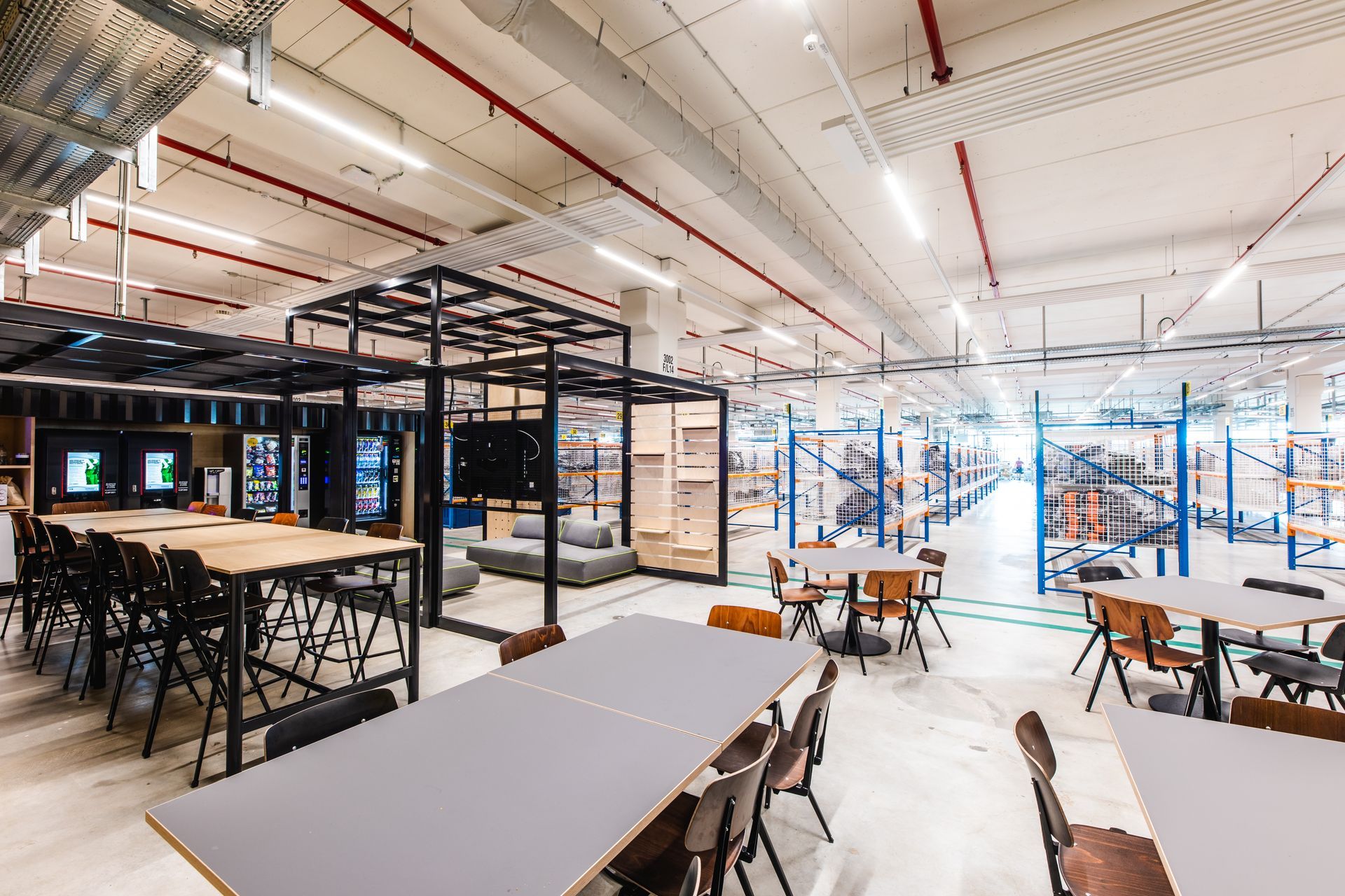 Image linking to breakroom space type