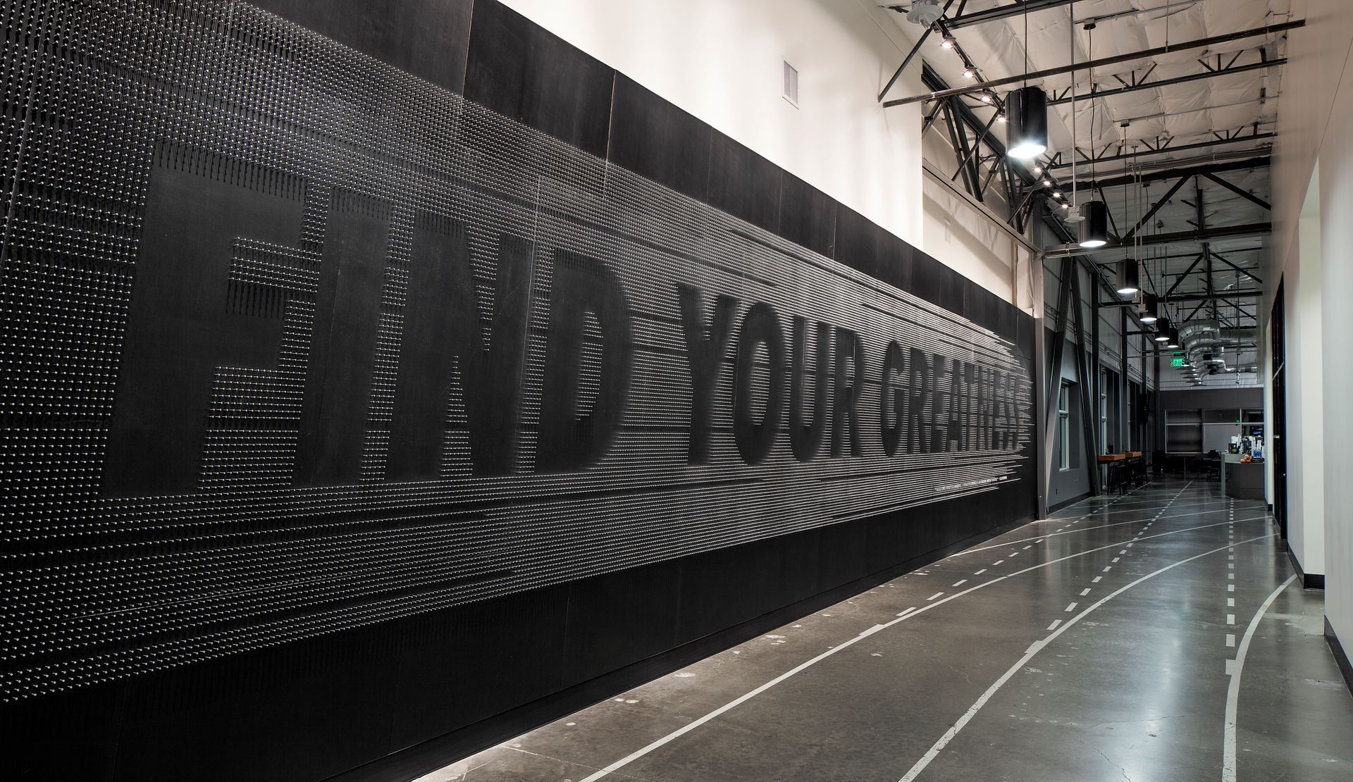 Image linking to wayfinding