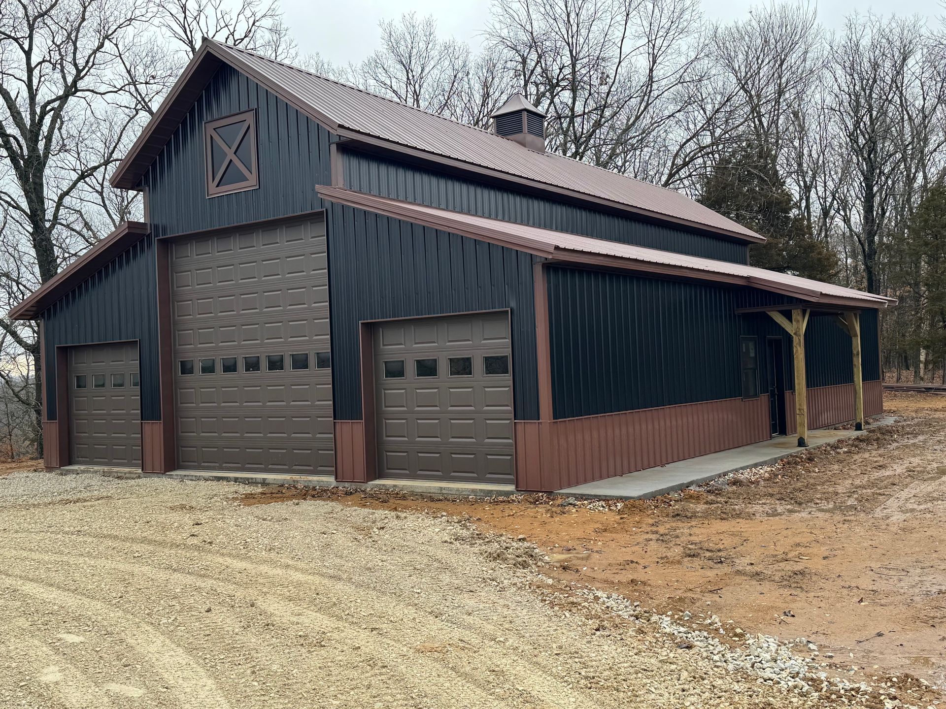 Monitor Barn
 Holts Summit, MO
