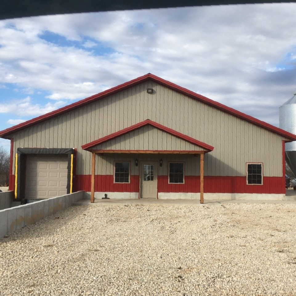 Big farm house — Versailles, MO — Martin Structures