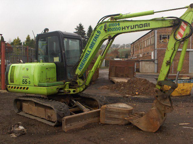 Earthmovers for hire in North East Fife