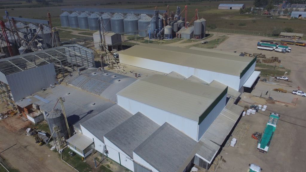 Construcción de estructura metálica de gran porte, diseño y cálculo realizados por FD Fabre Ingeniería