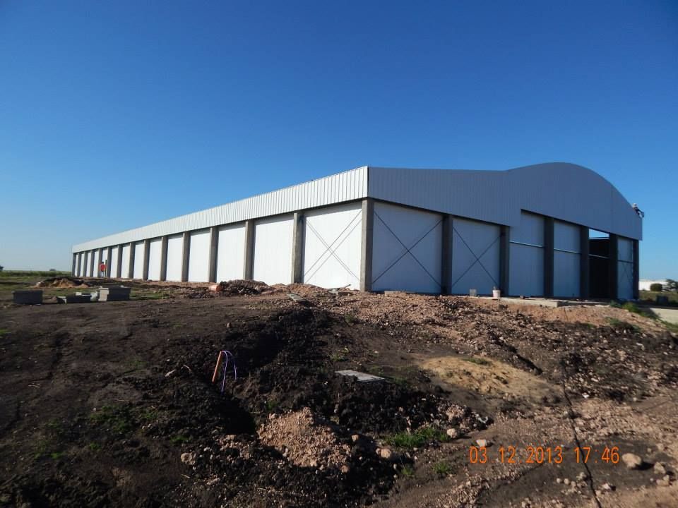 Nave industrial y planta productiva desarrollada por FD Fabre Ingeniería en la región de Villa Elisa, Entre Ríos.