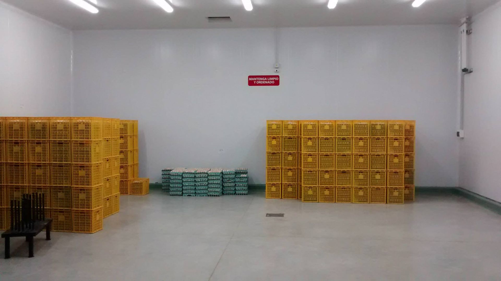 Nave industrial y planta productiva desarrollada por FD Fabre Ingeniería en la región de Villa Elisa, Entre Ríos.