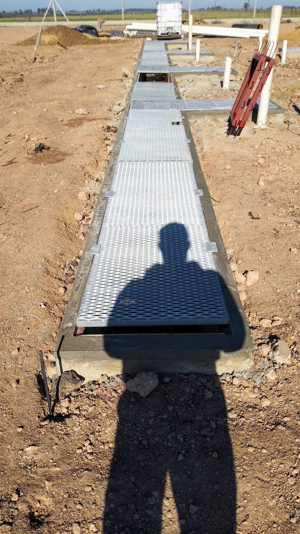 Nave industrial y planta productiva desarrollada por FD Fabre Ingeniería en la región de Villa Elisa, Entre Ríos.