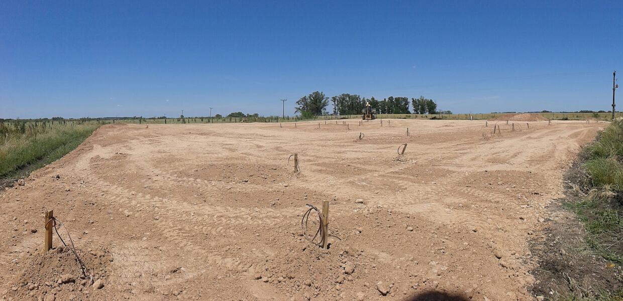 Nave industrial y planta productiva desarrollada por FD Fabre Ingeniería en la región de Villa Elisa, Entre Ríos.