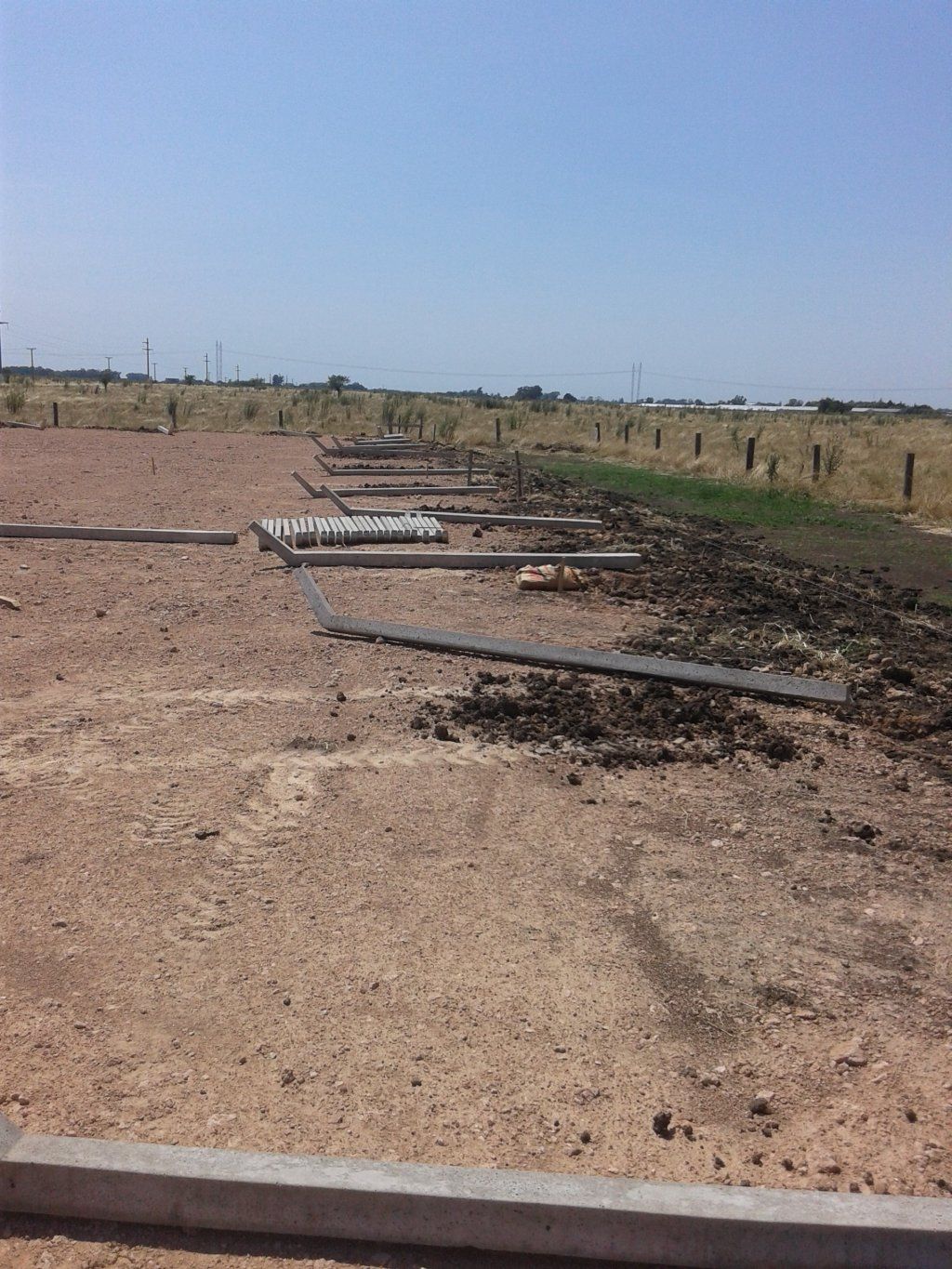 Nave industrial y planta productiva desarrollada por FD Fabre Ingeniería en la región de Villa Elisa, Entre Ríos.