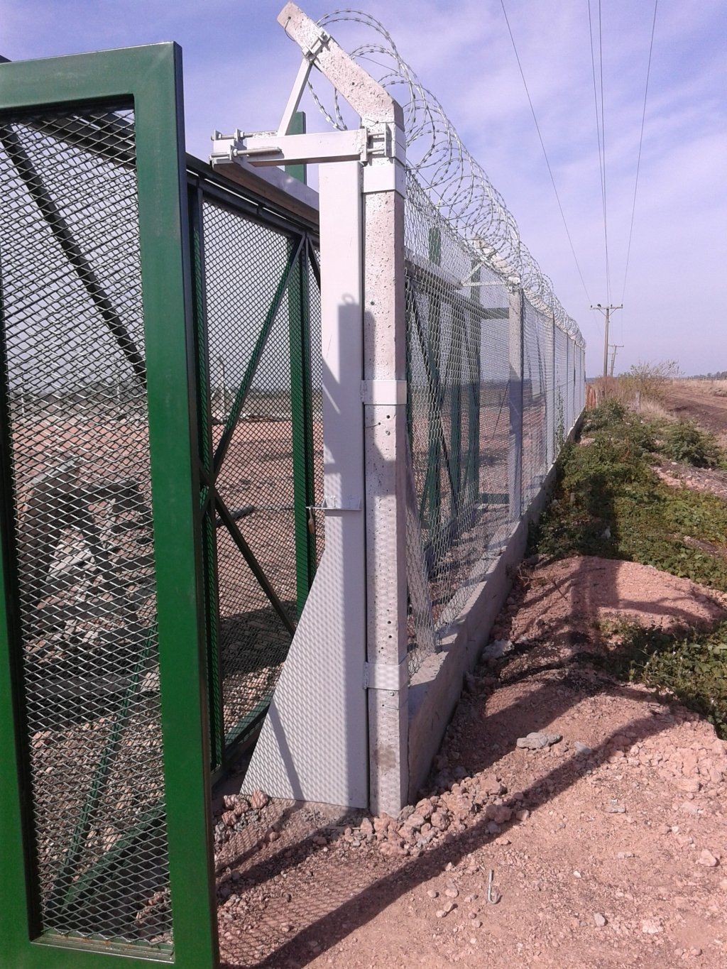 Nave industrial y planta productiva desarrollada por FD Fabre Ingeniería en la región de Villa Elisa, Entre Ríos.