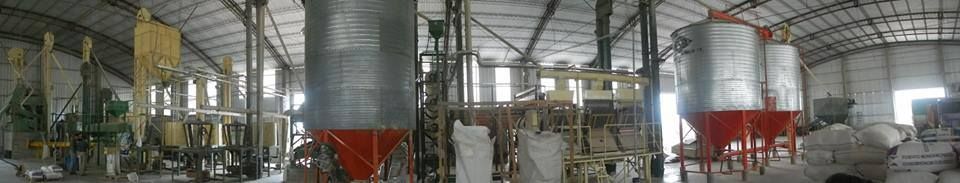 Nave industrial y planta productiva desarrollada por FD Fabre Ingeniería en la región de Villa Elisa, Entre Ríos.