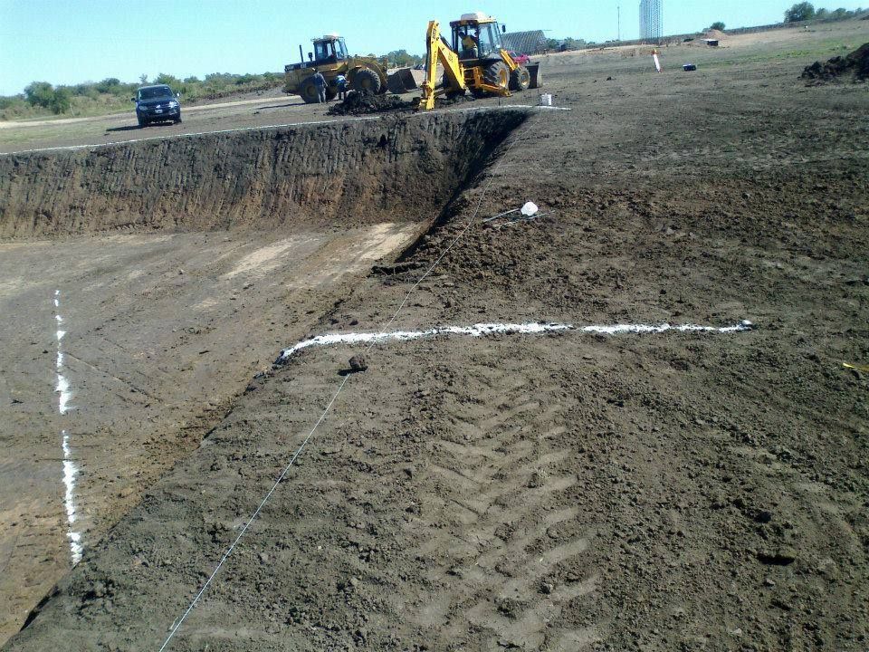 Nave industrial y planta productiva desarrollada por FD Fabre Ingeniería en la región de Villa Elisa, Entre Ríos.