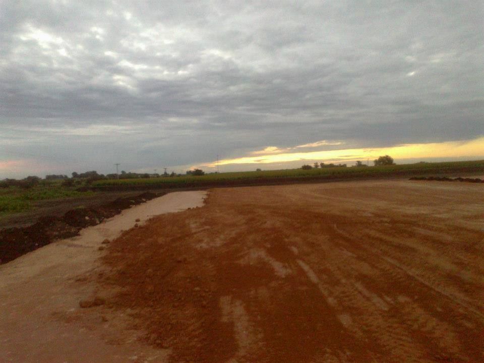 Nave industrial y planta productiva desarrollada por FD Fabre Ingeniería en la región de Villa Elisa, Entre Ríos.