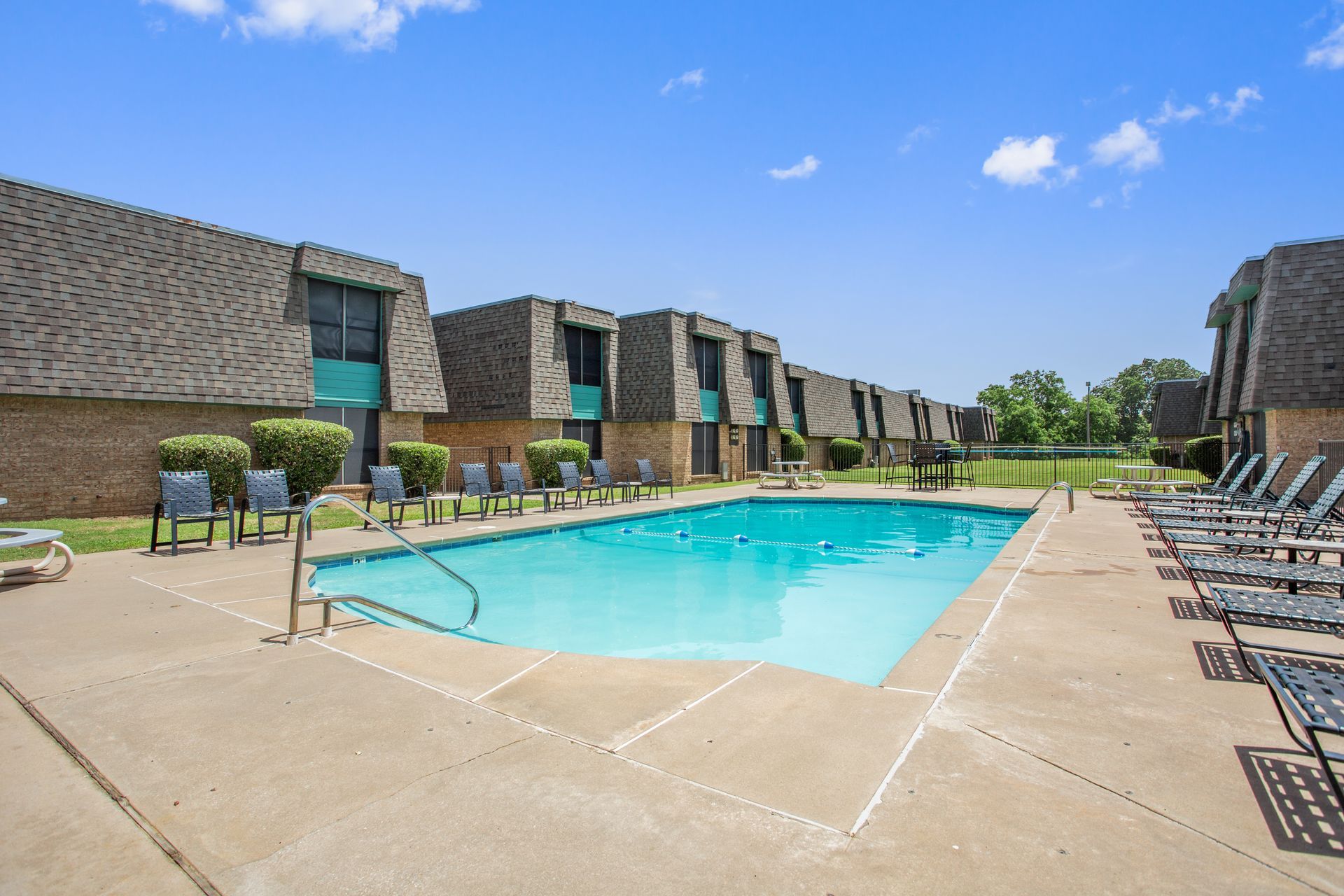 exterior amenities photo gallery