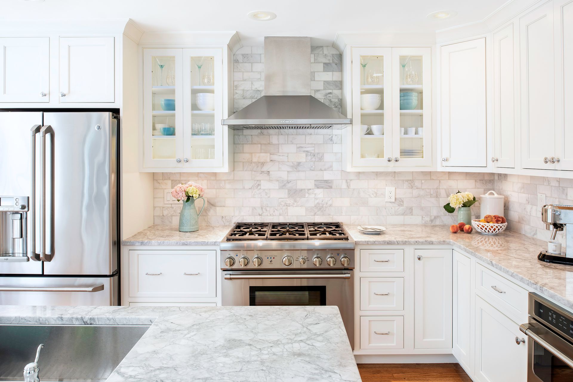 How to Make a Small Kitchen Look Bigger With Cabinets | Space-Enhancing Design | Freedom Cabinets