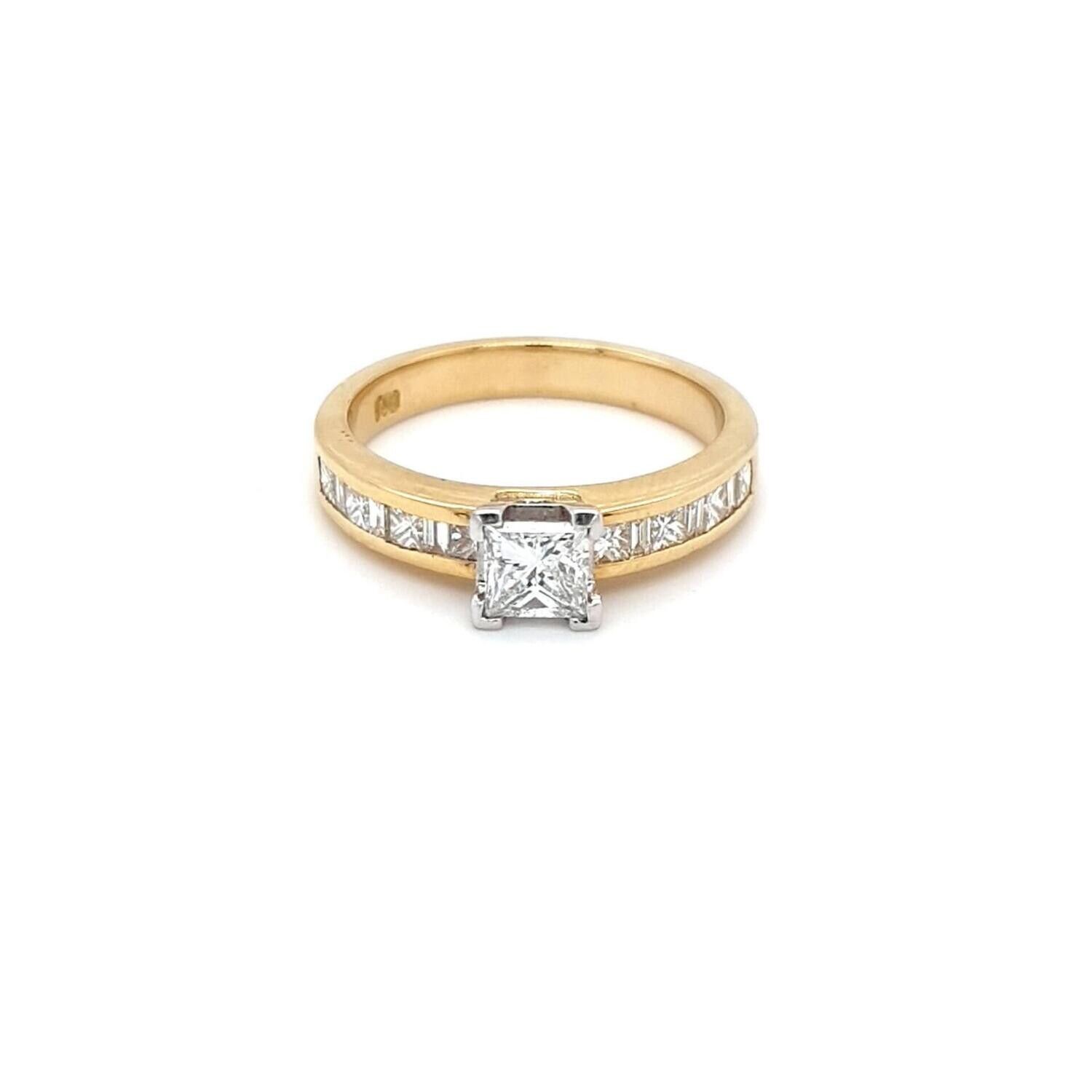 18ct Yellow Gold Princess Cut Diamond Ring