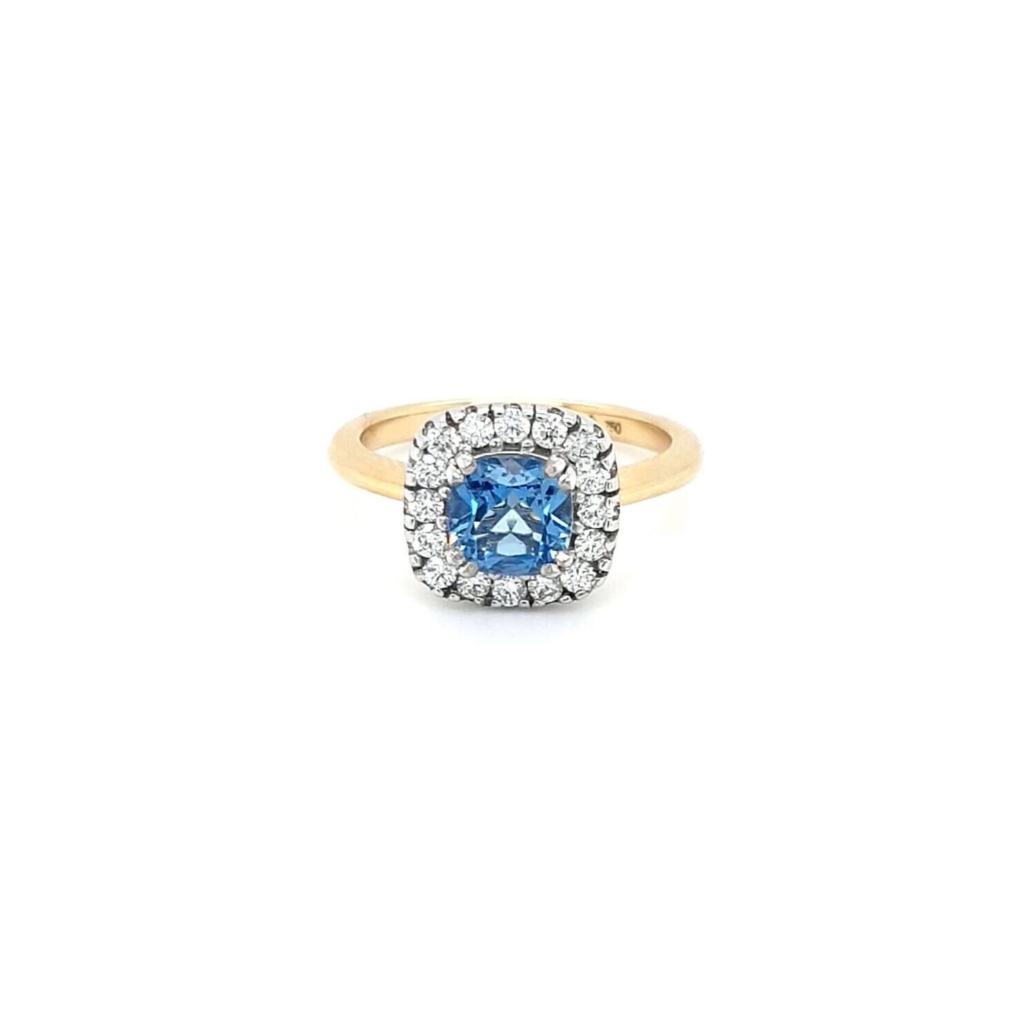 18ct Yellow Gold Aquamarine & Diamond Ring - Jewellers in Dubbo, NSW