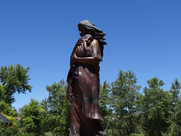 Lewis & Clark Van tours begin at Sacajawea Center, Salmon Idaho
