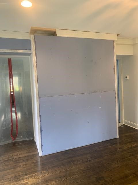 Large Gray Wall and a Wooden Floor | Wilmington, DE | Handshake Construction Corp