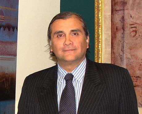 Dr. Jorge Galvan