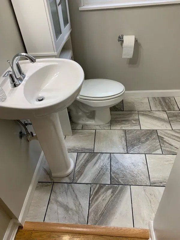 Bathroom Sink — Cincinnati,OH — The Frank Niesen Company