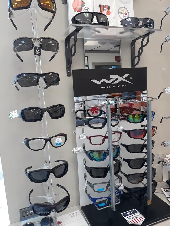 sunglasses stand