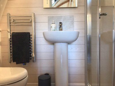 Dark Skies Mega Pod En Suite at Queensland Holiday Park