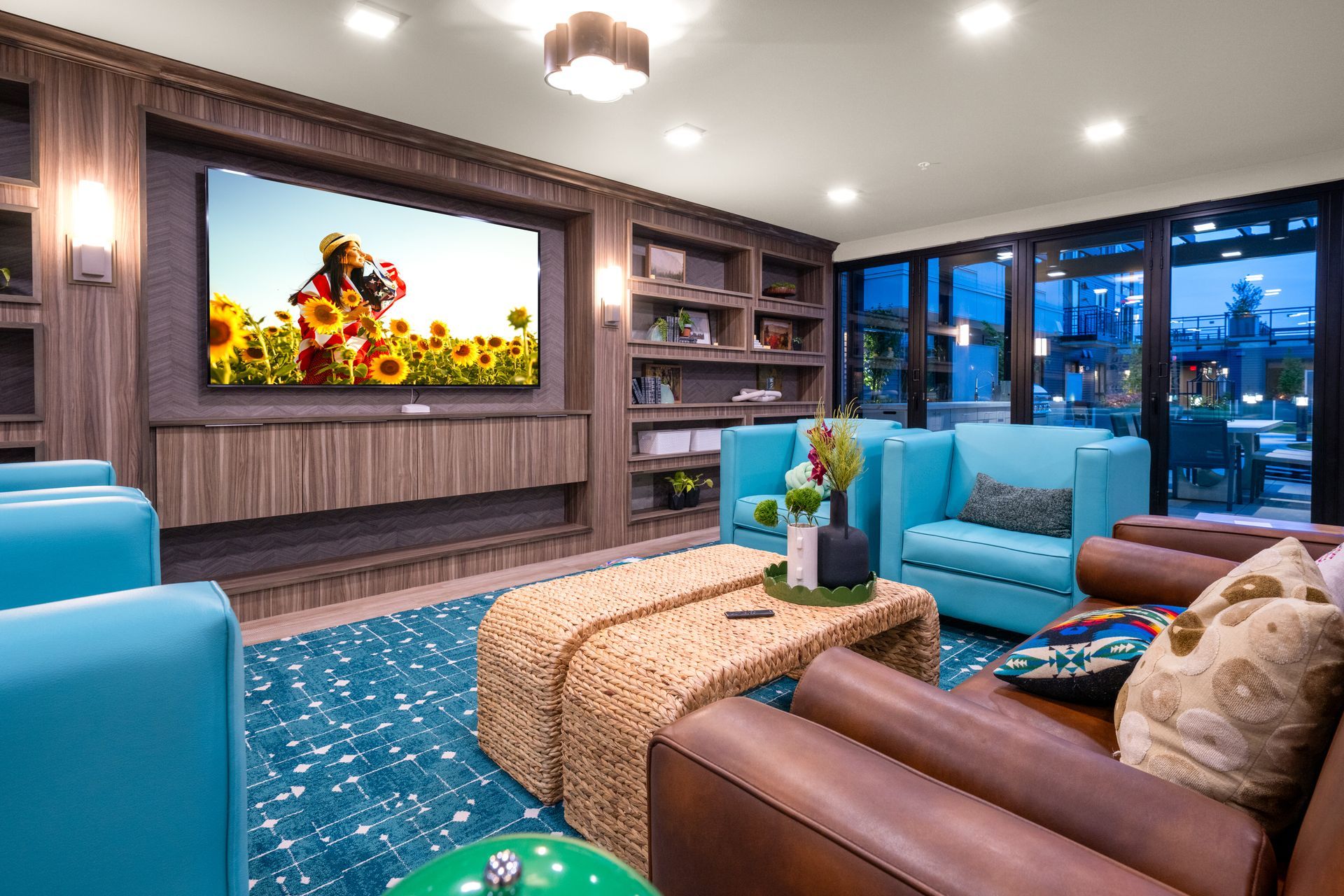 sitting area with blue couches