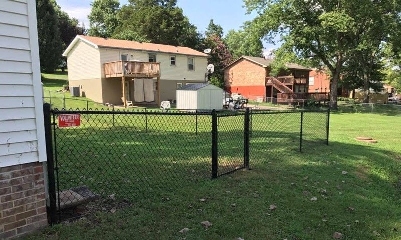 Chain Link Fence -  Hendersonville, TN — Volunteer Fence Company LLC