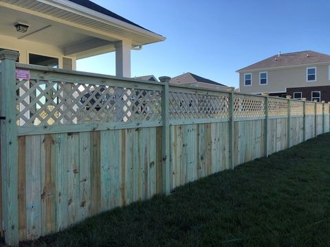 Wooden Fence — Hendersonville, TN — Volunteer Fence Company LLC