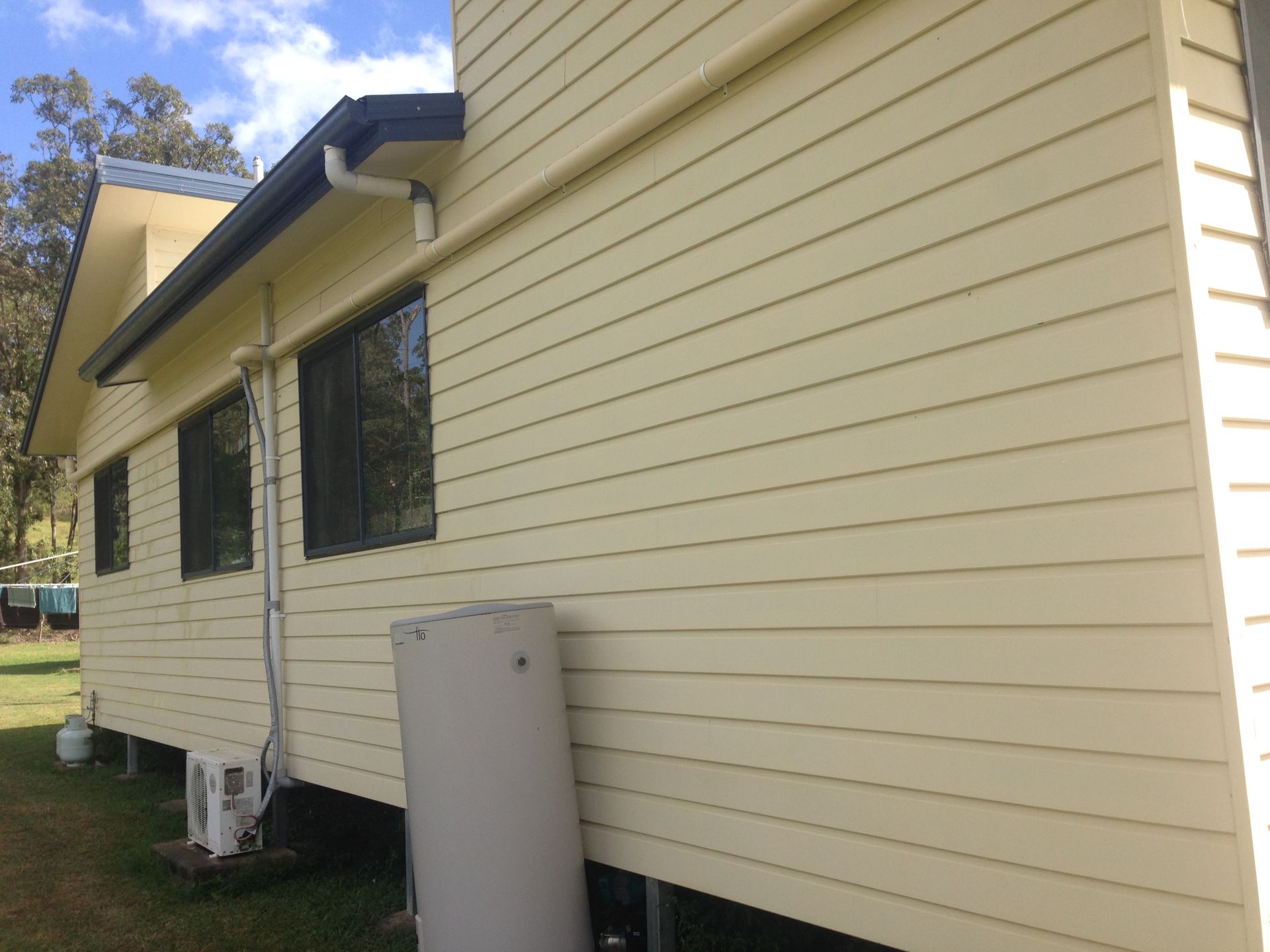 Full Steam Cleaning Services Gympie Sunshine Coast