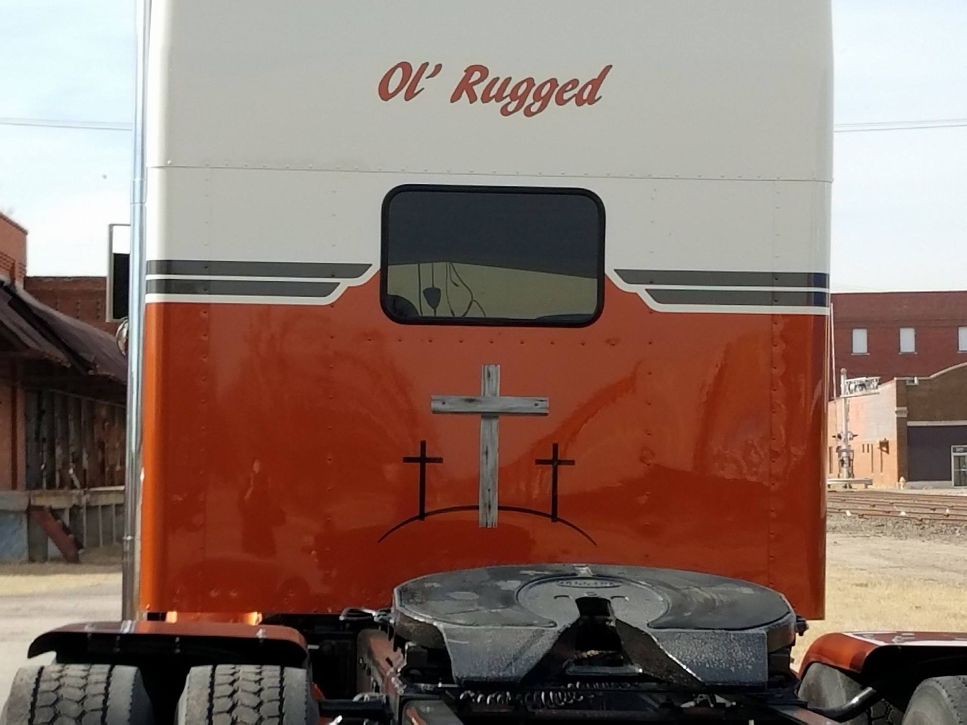 Semi-Truck Repair in Hutchinson KS by Quality Body Shop