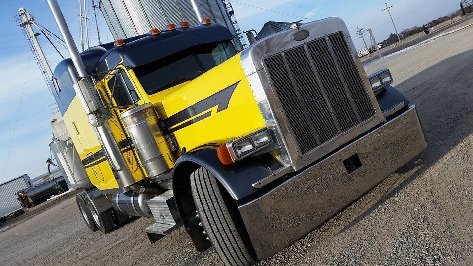 Semi-Truck Repair in Hutchinson KS by Quality Body Shop