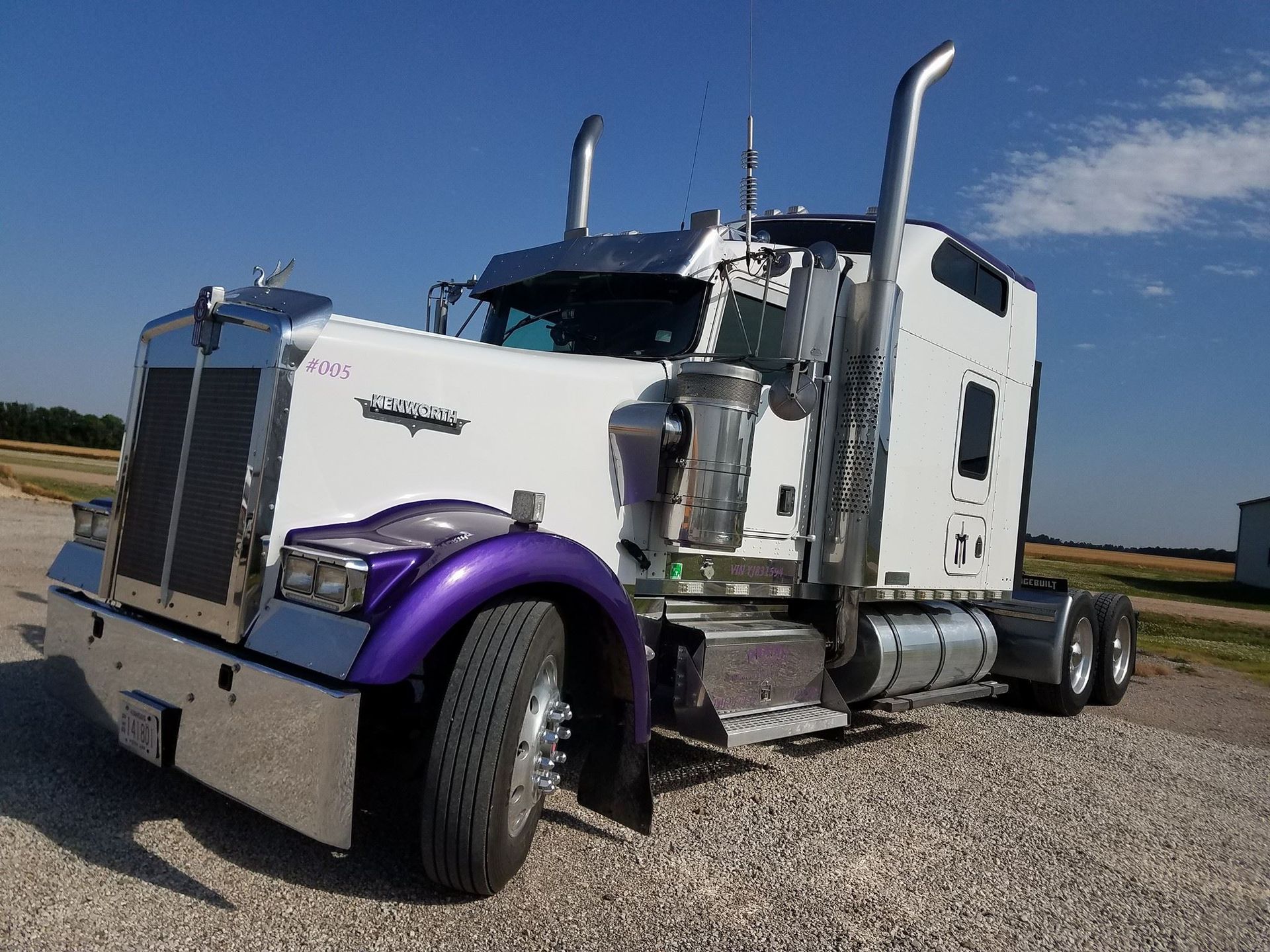 Semi-Truck Repair in Hutchinson KS by Quality Body Shop