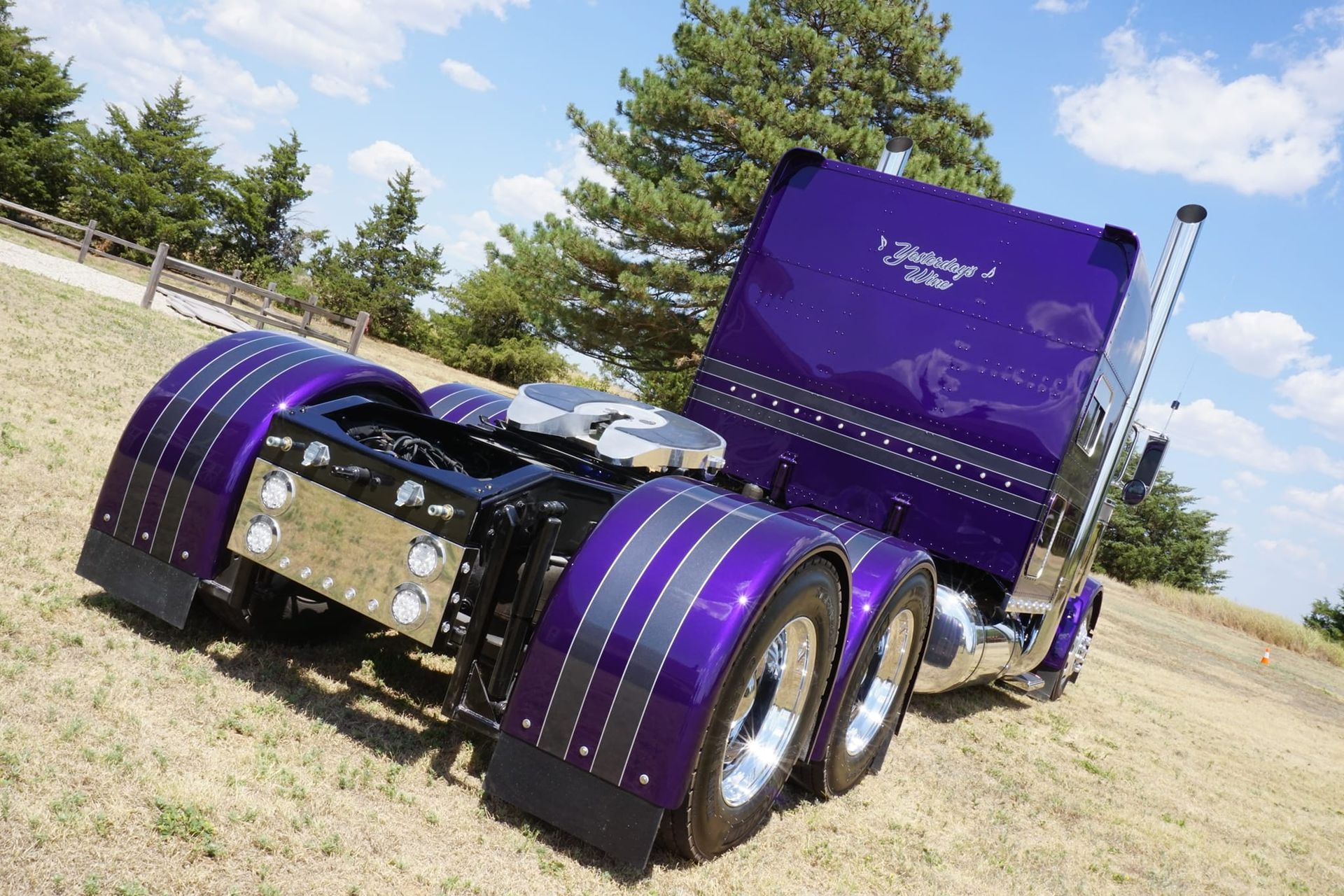 Semi-Truck Repair in Hutchinson KS by Quality Body Shop